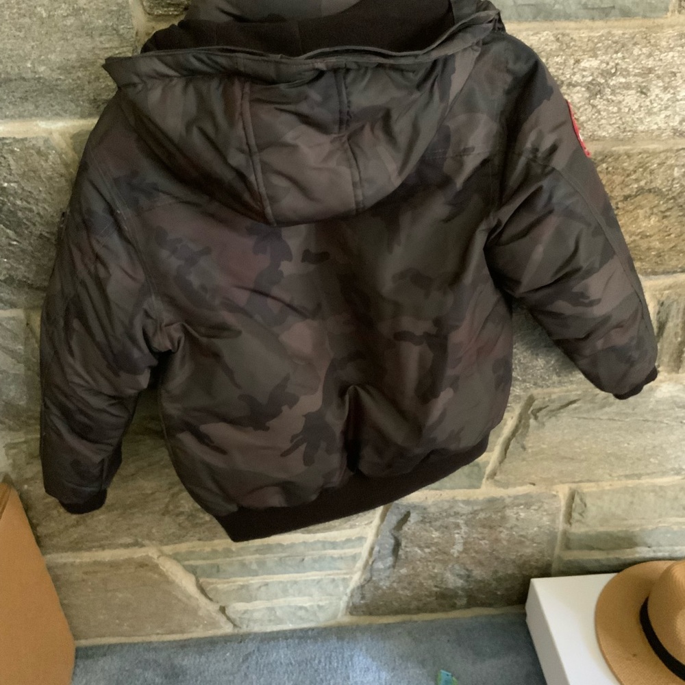 Heavy down winter coat for boys size 12 fits up to size 14